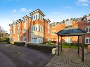 Photo 5- click for photo gallery